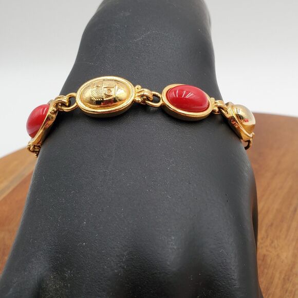 Liz Claiborne Cabochon Link Bracelet Red Faux Coral Gold Tone 7 In Lobster Clasp - Picture 3 of 6